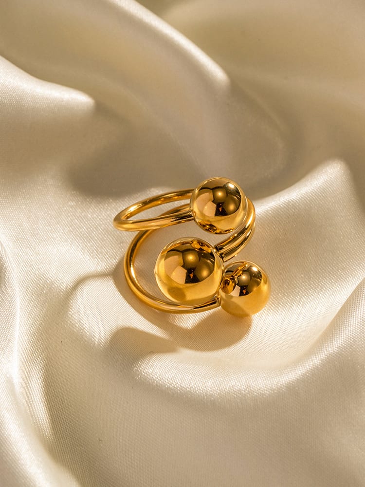 “Lida Three Sphere” Ring