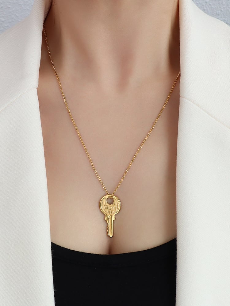 “Promises” Heart Lock & Key Necklaces Gold/Silver