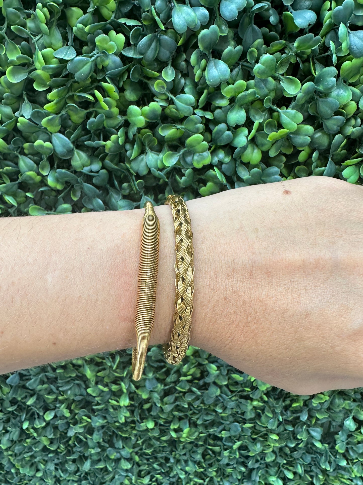 Sandy Bangle Gold