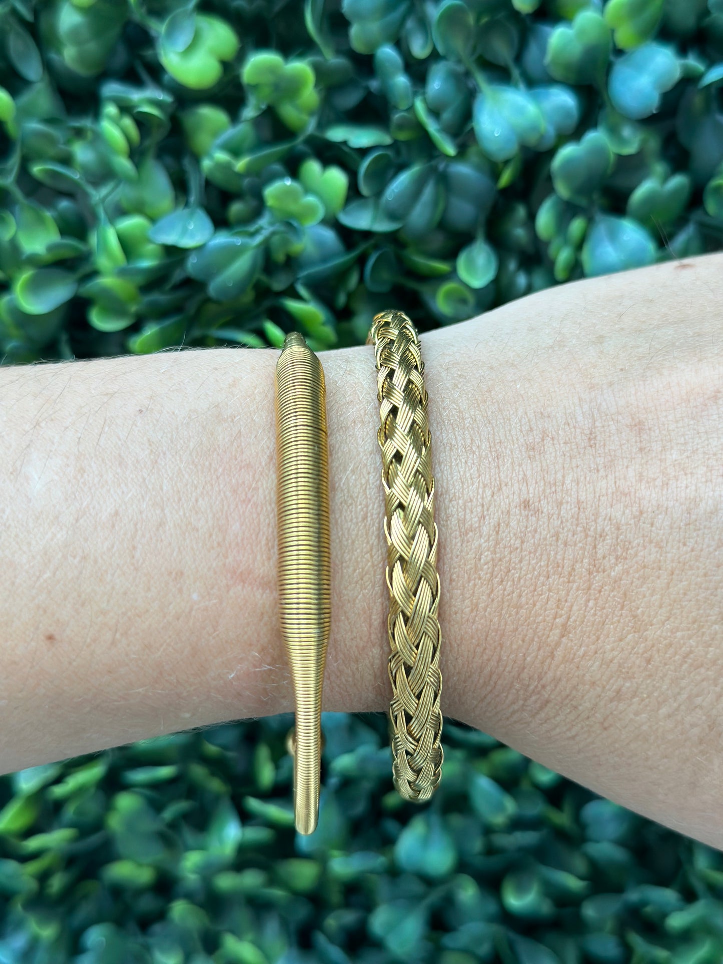 Sandy Bangle Gold