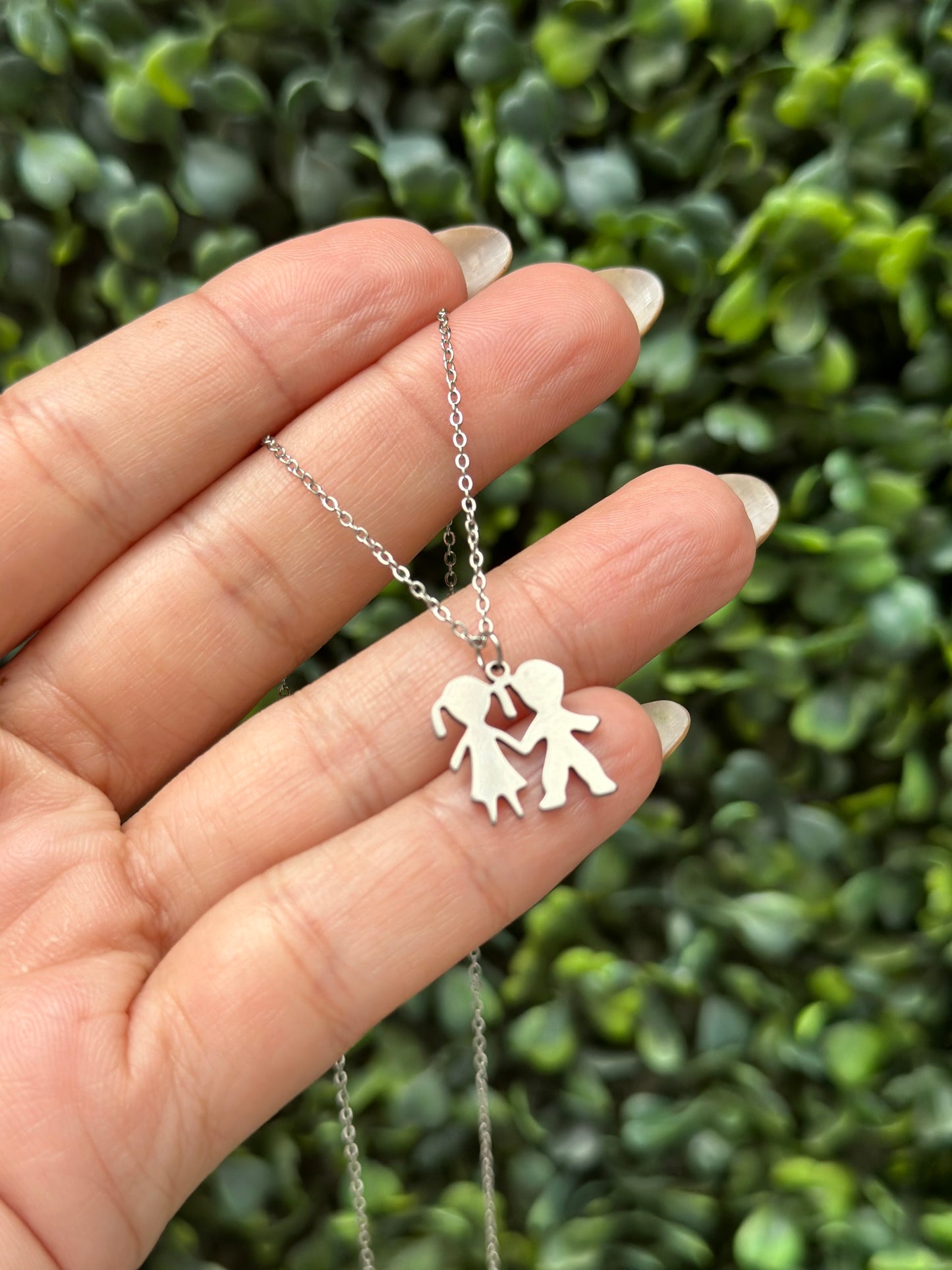 “Ever Love” Necklace Silver