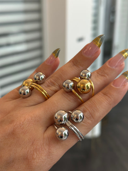 “Lida Three Sphere” Ring