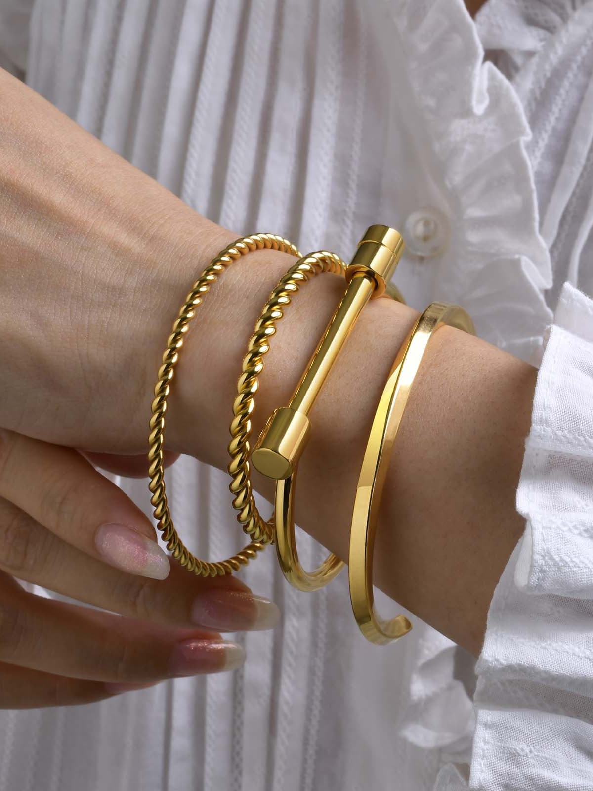 Jayla Bangle Screw Gold