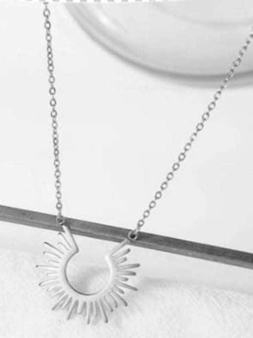 Middle Sun Silver Necklace