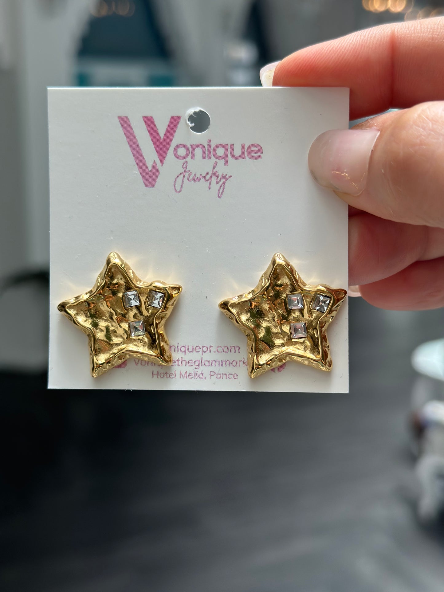 Daniela Star Earrings Gold