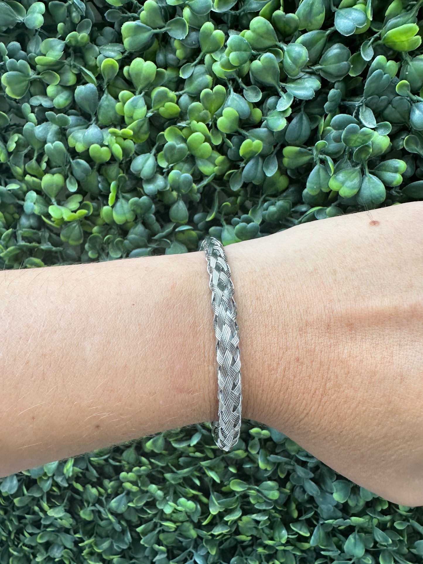 “Hadasa” Bangle Braided