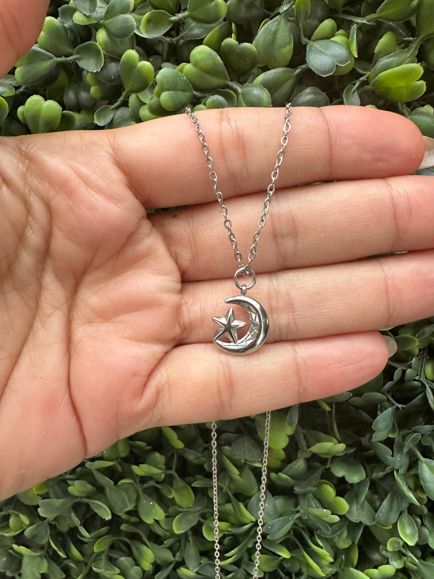 Moon Necklace Silver